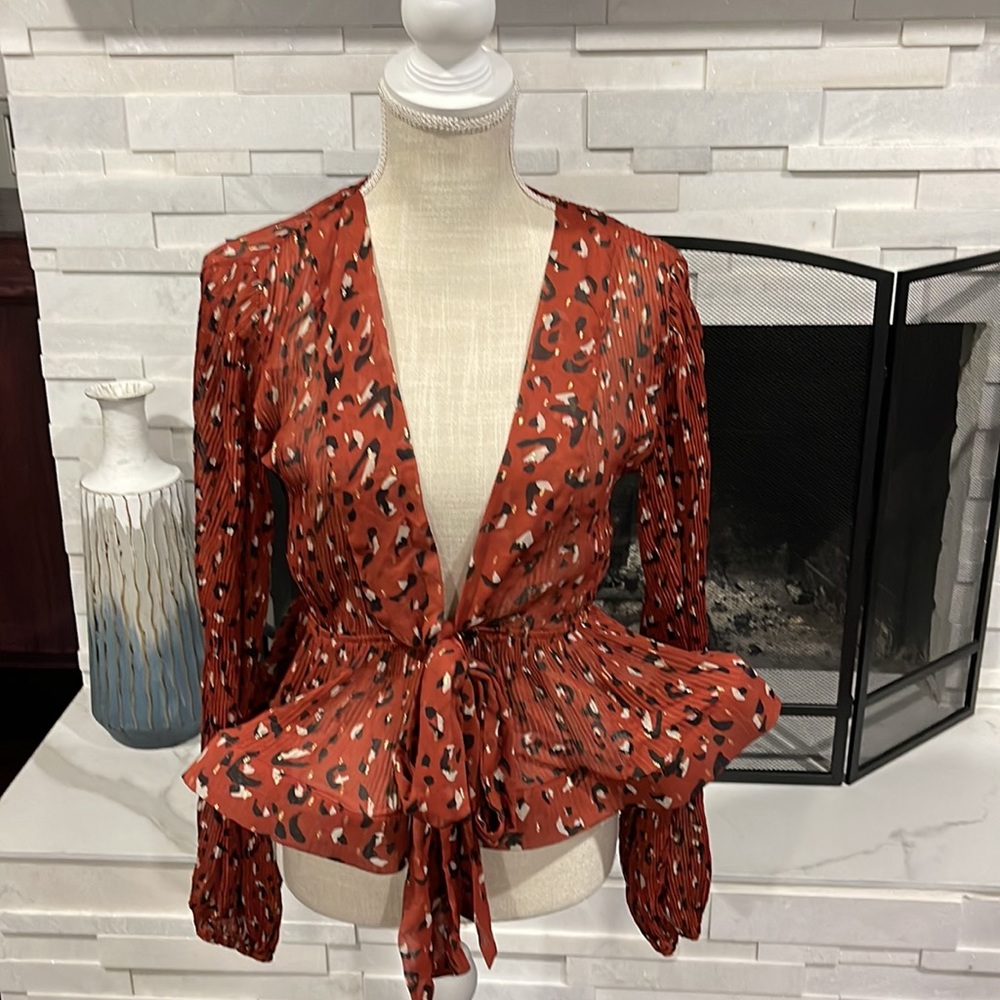 NWT Chloe Dao blouse sz L